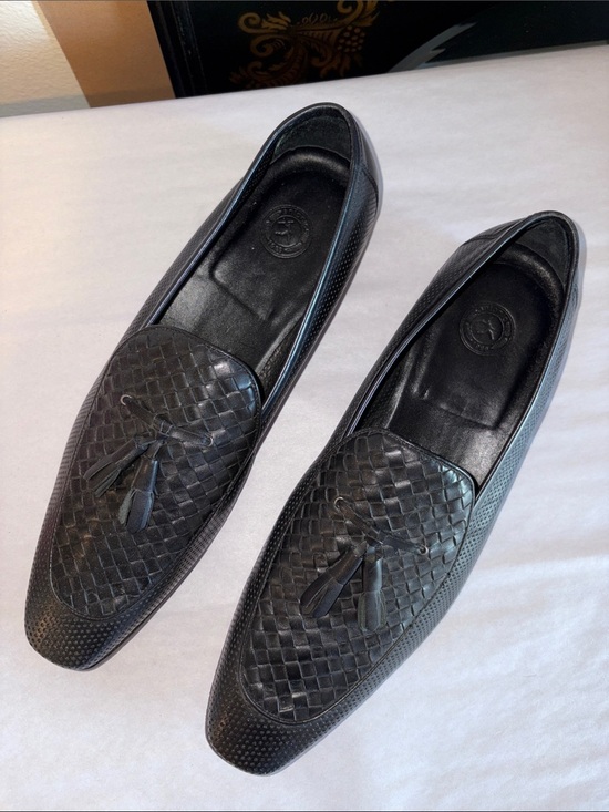 Black intrecciato, tassel, and dotted leather loafers- WELL MADE main image 4